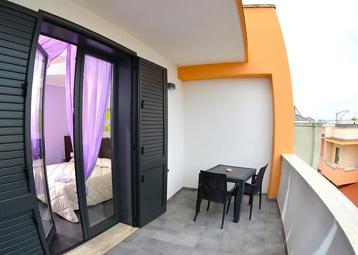 Terra Dei Fiori 住宿加早餐酒店 莱韦拉诺